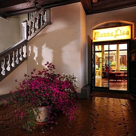 Monna Lisa Hotel 4*