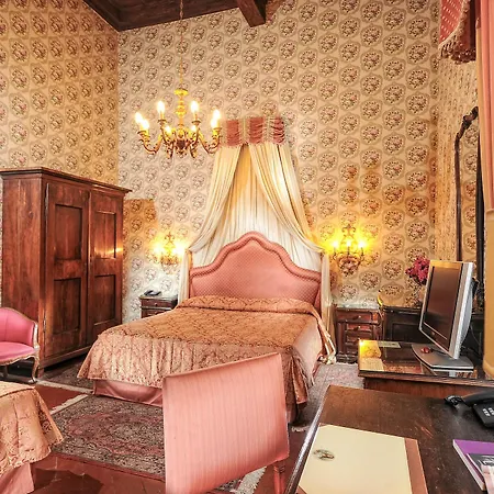 Otel Monna Lisa 4*
